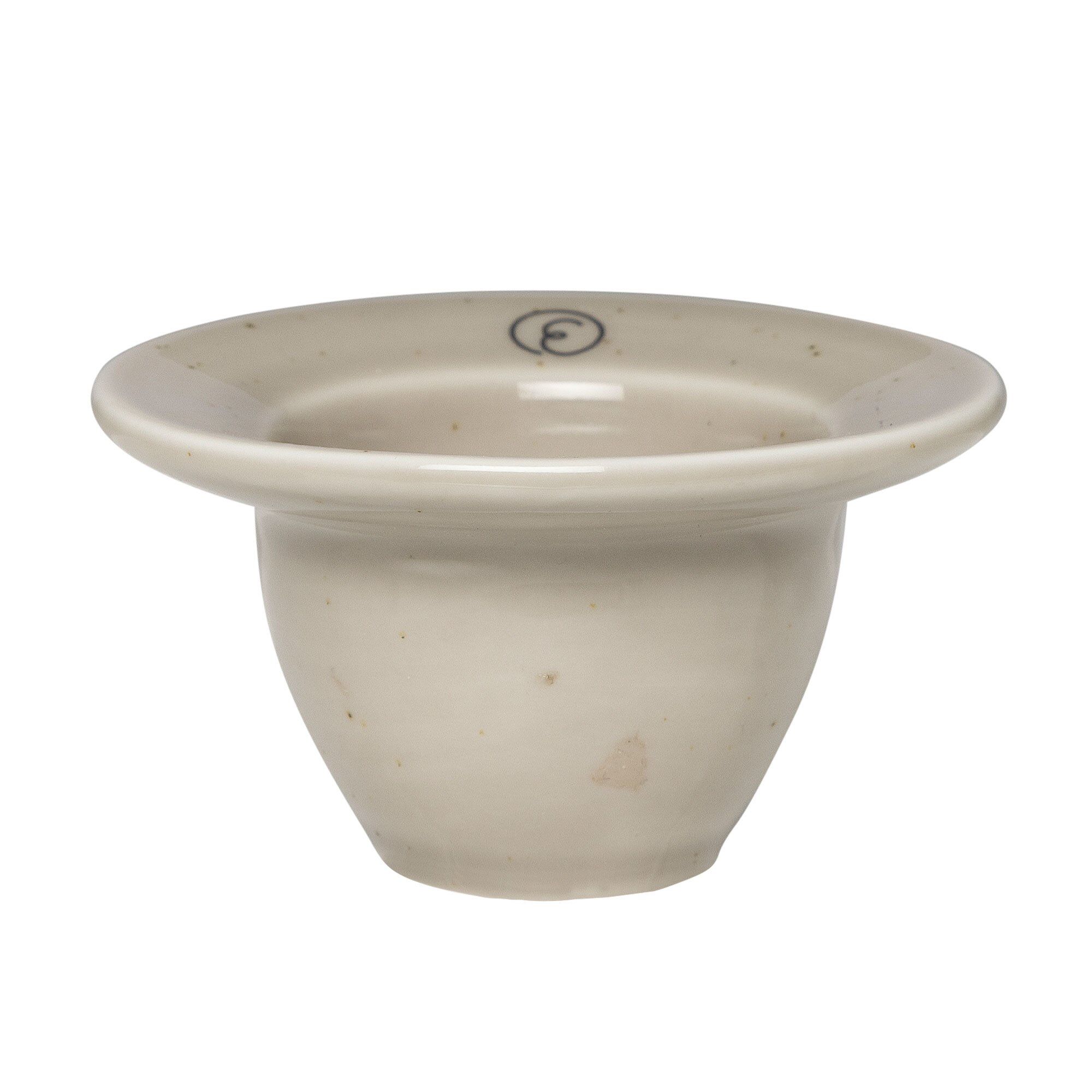 æggebæger Af Porcelæn  Sand