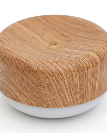 Opvaskemiddelpumpe Med Lyse Trædetaljer